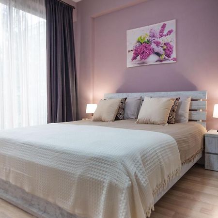 Gg Home - Cozy 2-Bedroom Apartment On Givi Kartozia Tbilisi Exteriér fotografie