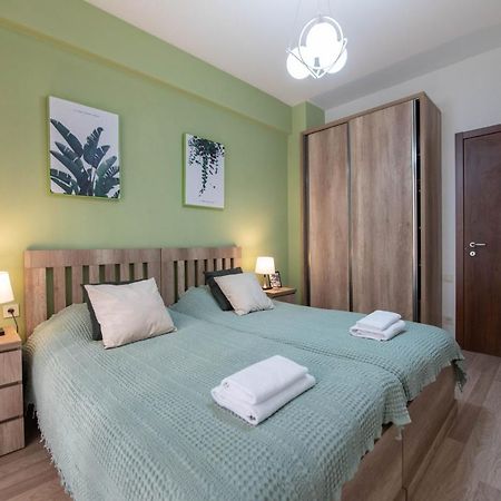 Gg Home - Cozy 2-Bedroom Apartment On Givi Kartozia Tbilisi Exteriér fotografie