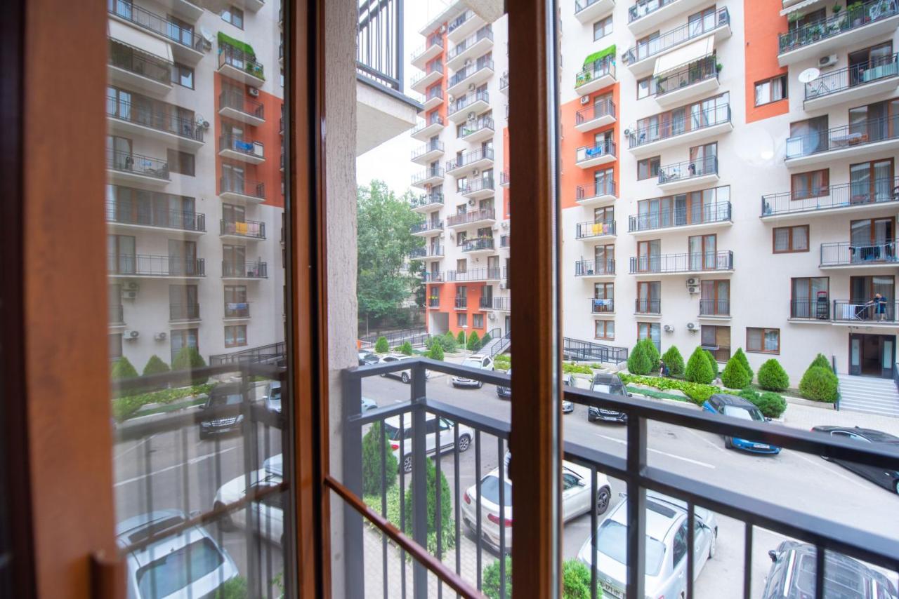 Gg Home - Cozy 2-Bedroom Apartment On Givi Kartozia Tbilisi Exteriér fotografie