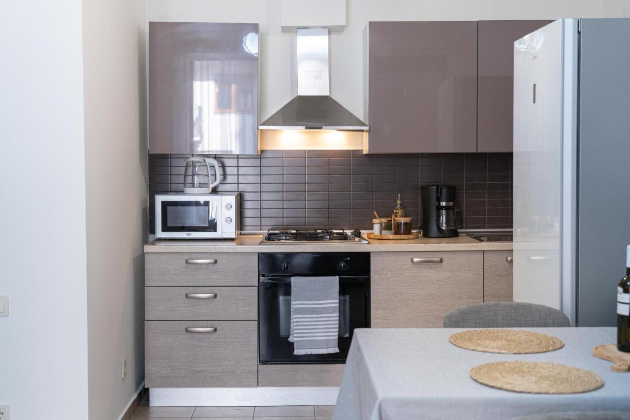 Gg Home - Cozy 2-Bedroom Apartment On Givi Kartozia Tbilisi Exteriér fotografie